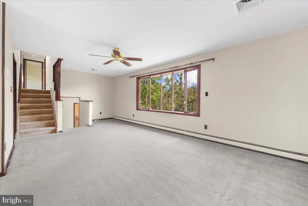 153 Ott Rd