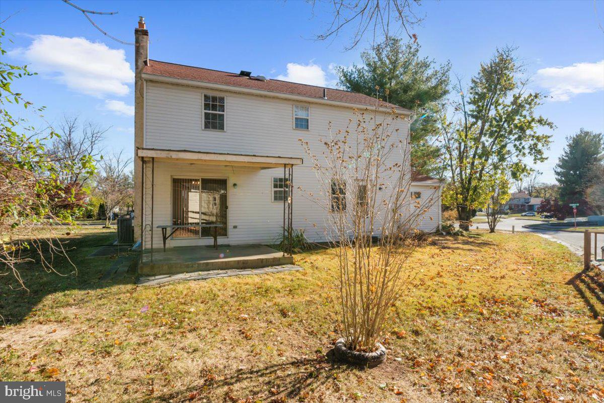 352 Maiden Ln