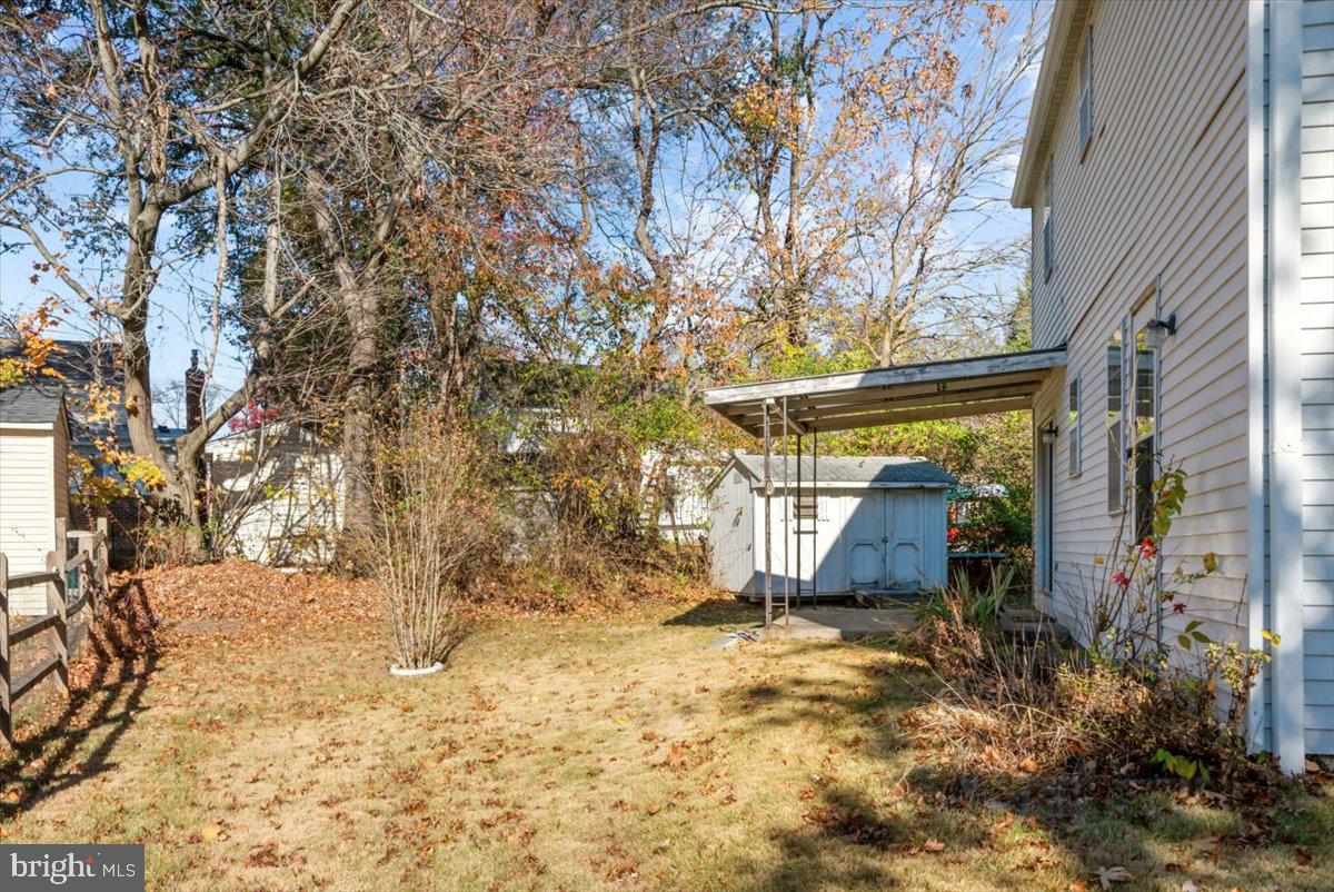 352 Maiden Ln