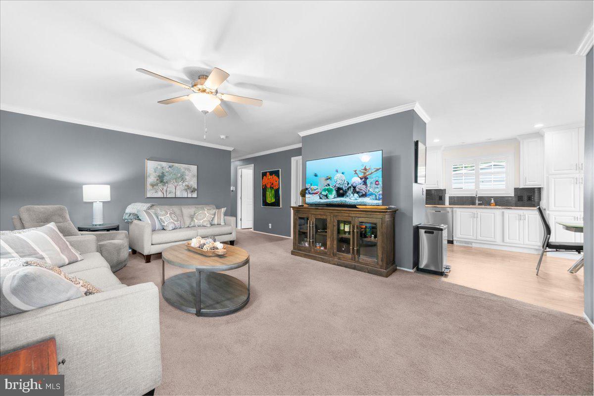 165 W Ridge Pike #105
