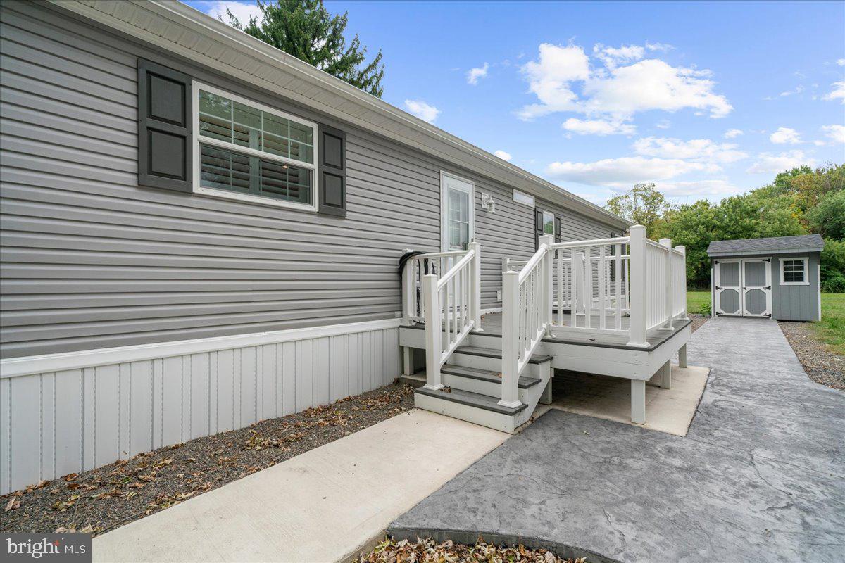 165 W Ridge Pike #105
