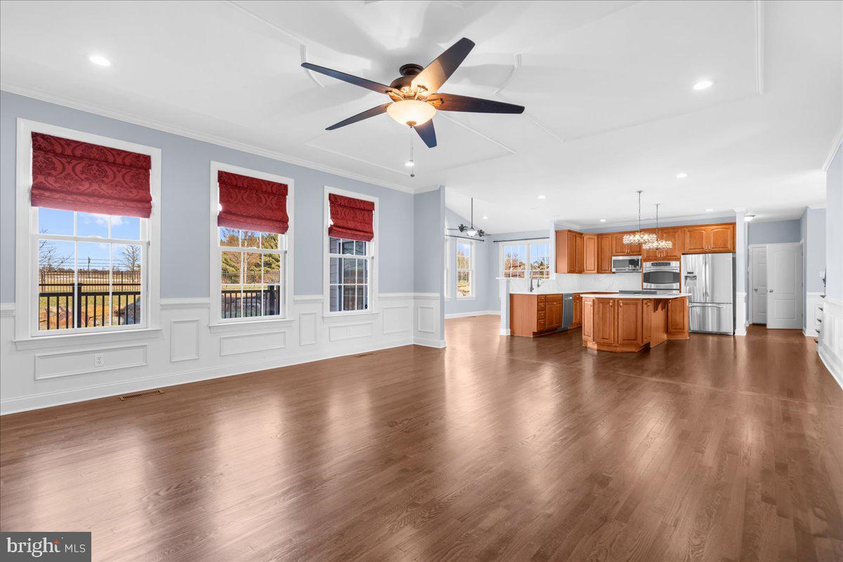 155 Wentworth Cir