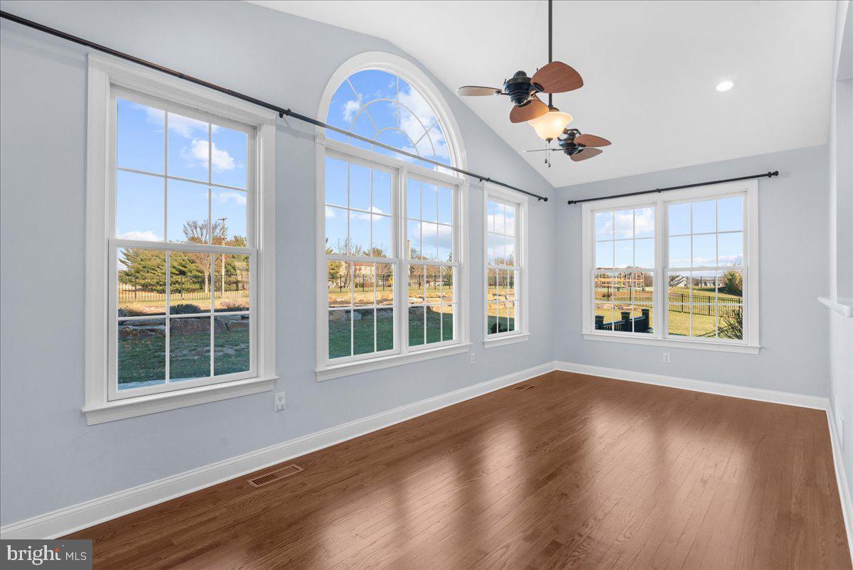 155 Wentworth Cir