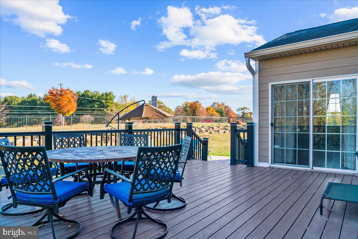 155 Wentworth Cir