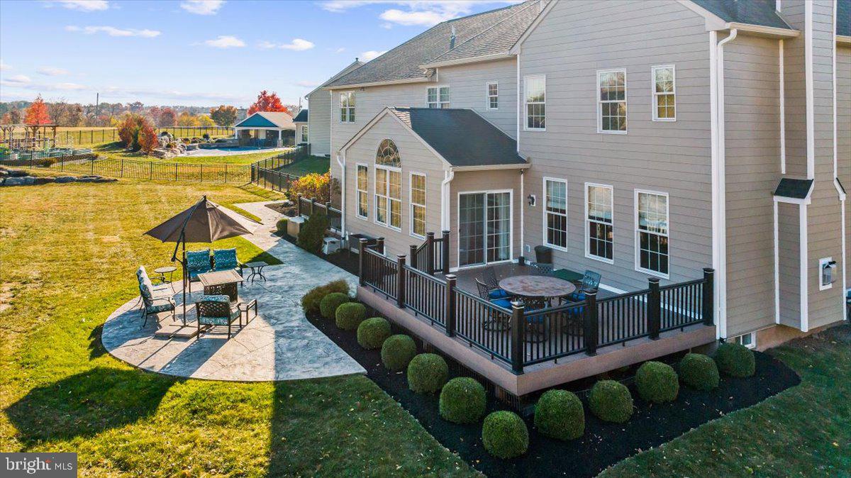 155 Wentworth Cir