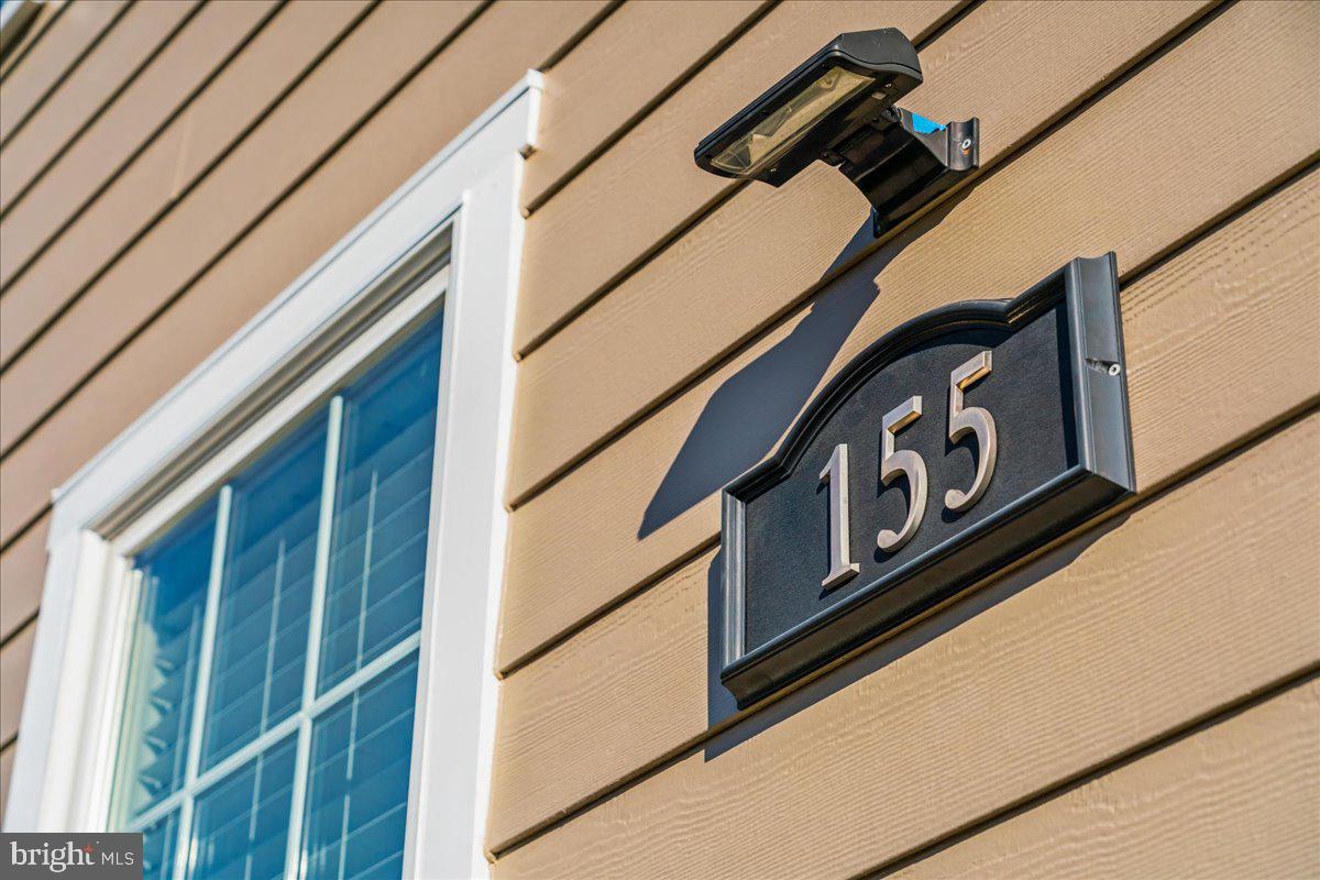 155 Wentworth Cir