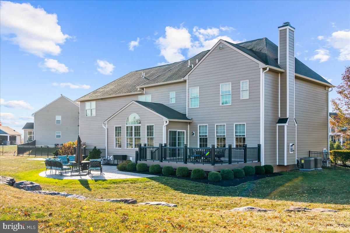 155 Wentworth Cir