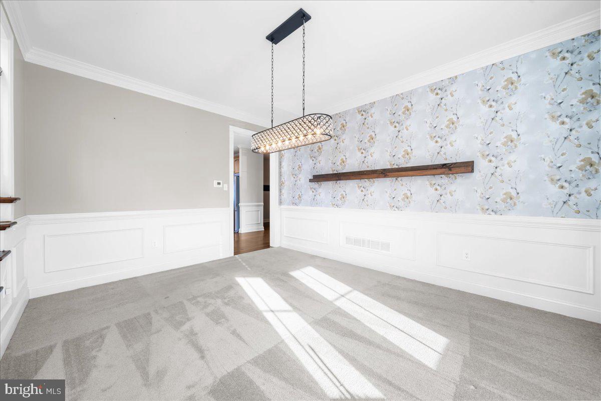 155 Wentworth Cir