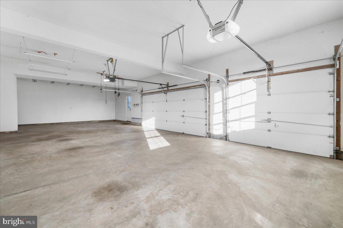 155 Wentworth Cir