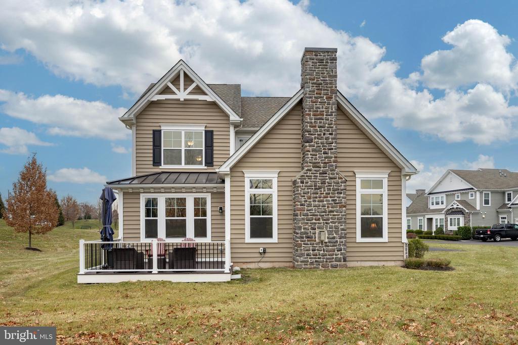 103 Summit Dr