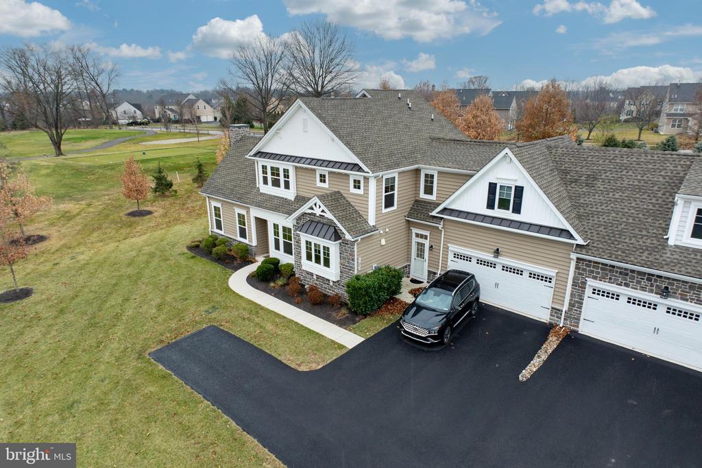 103 Summit Dr