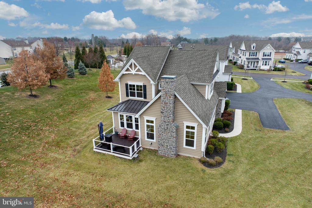 103 Summit Dr