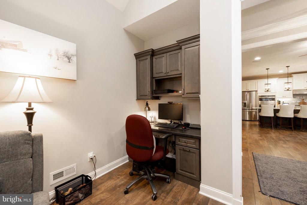 103 Summit Dr