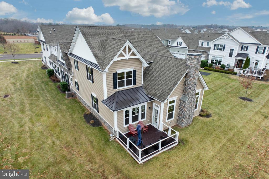 103 Summit Dr