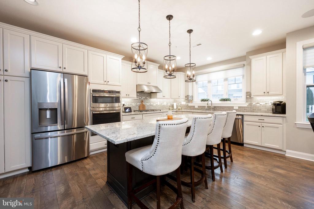 103 Summit Dr