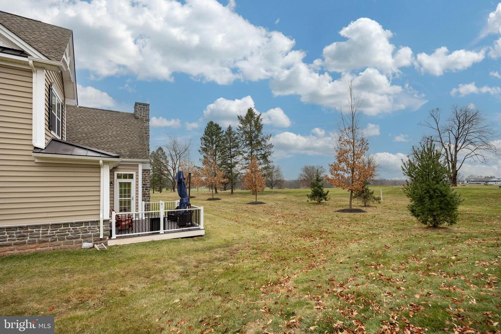 103 Summit Dr