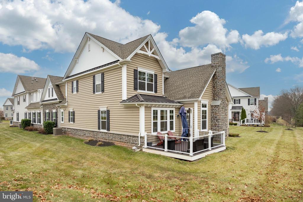 103 Summit Dr