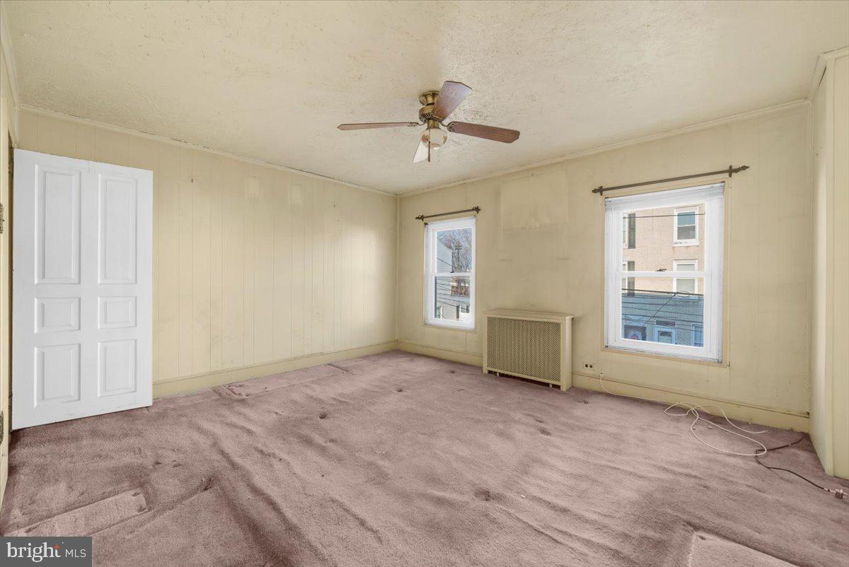 344 Grove St