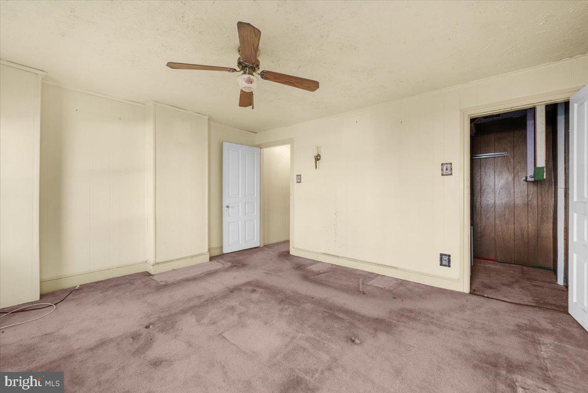 344 Grove St