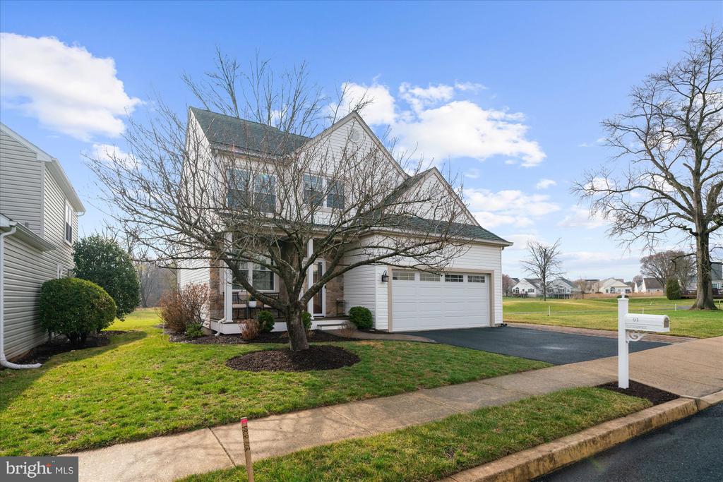 93 Saint Andrews Blvd