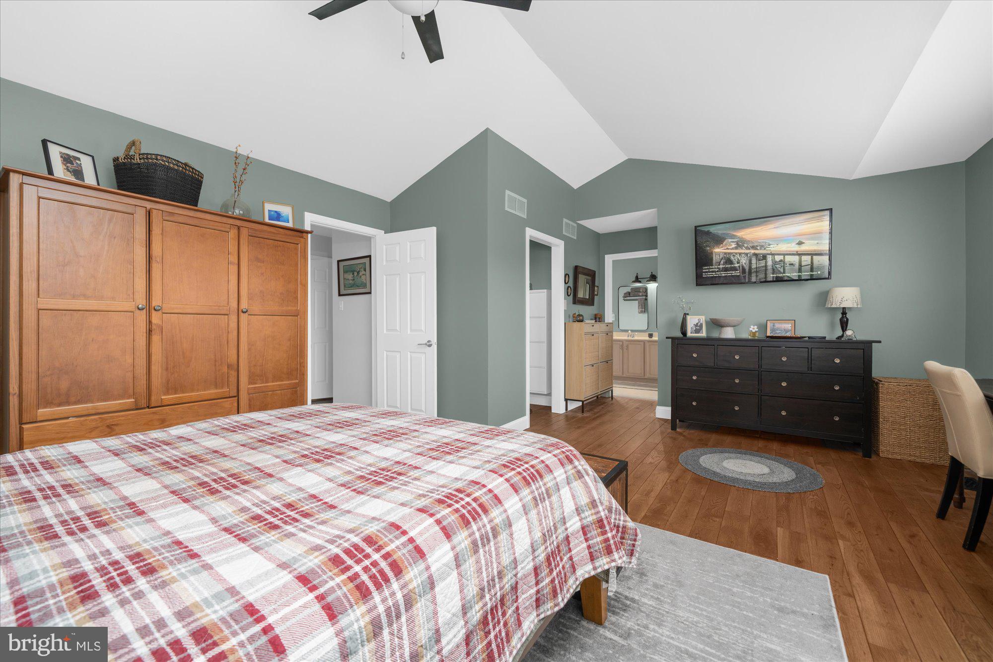 93 Saint Andrews Blvd