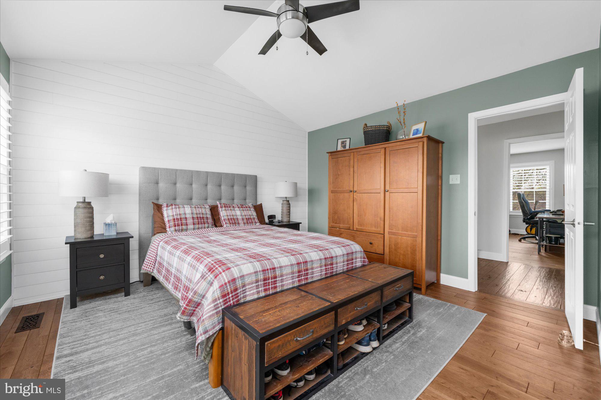 93 Saint Andrews Blvd