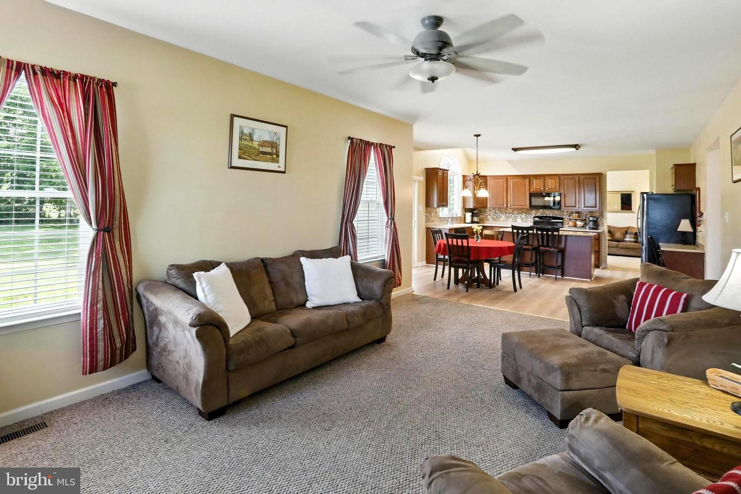 126 Fairbrook Dr