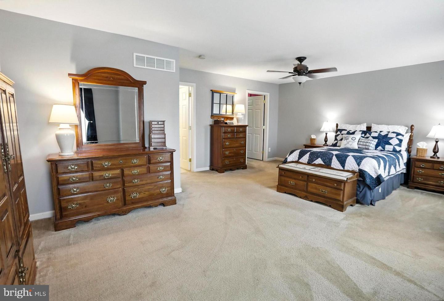 126 Fairbrook Dr