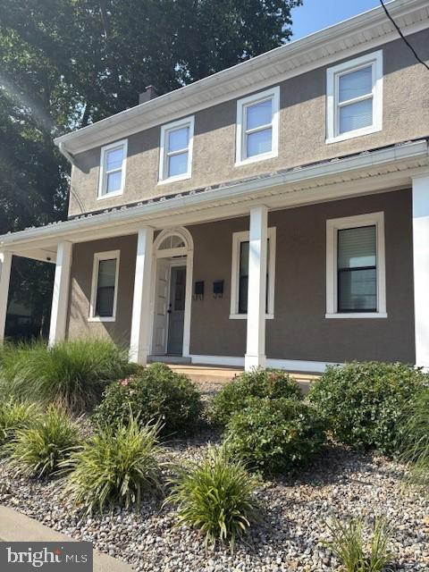 421 W Main St