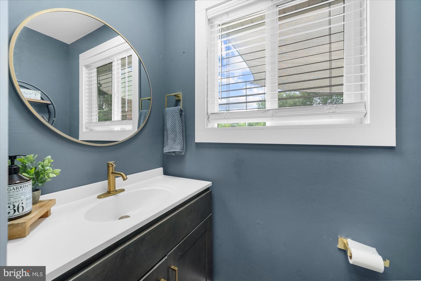 142 Carmen Dr