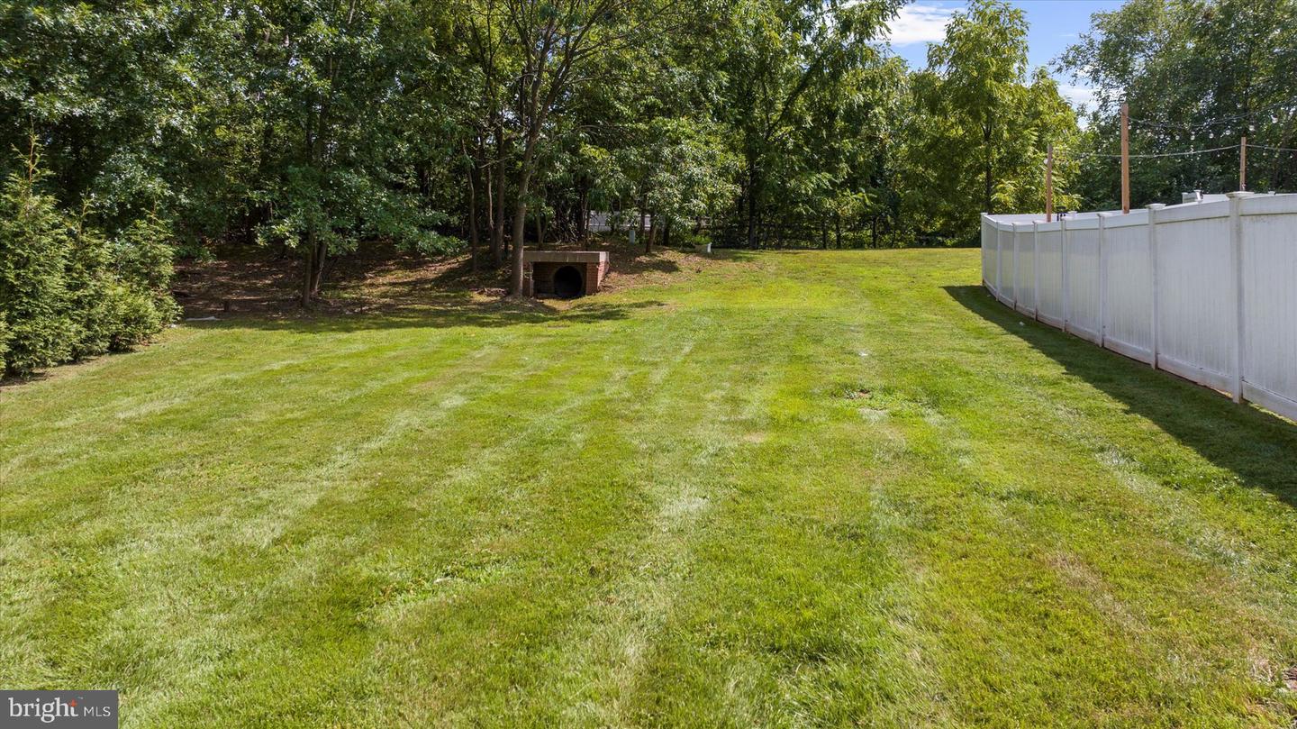 142 Carmen Dr