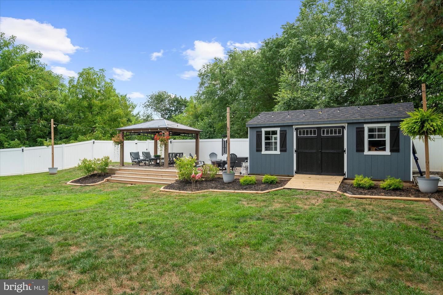142 Carmen Dr