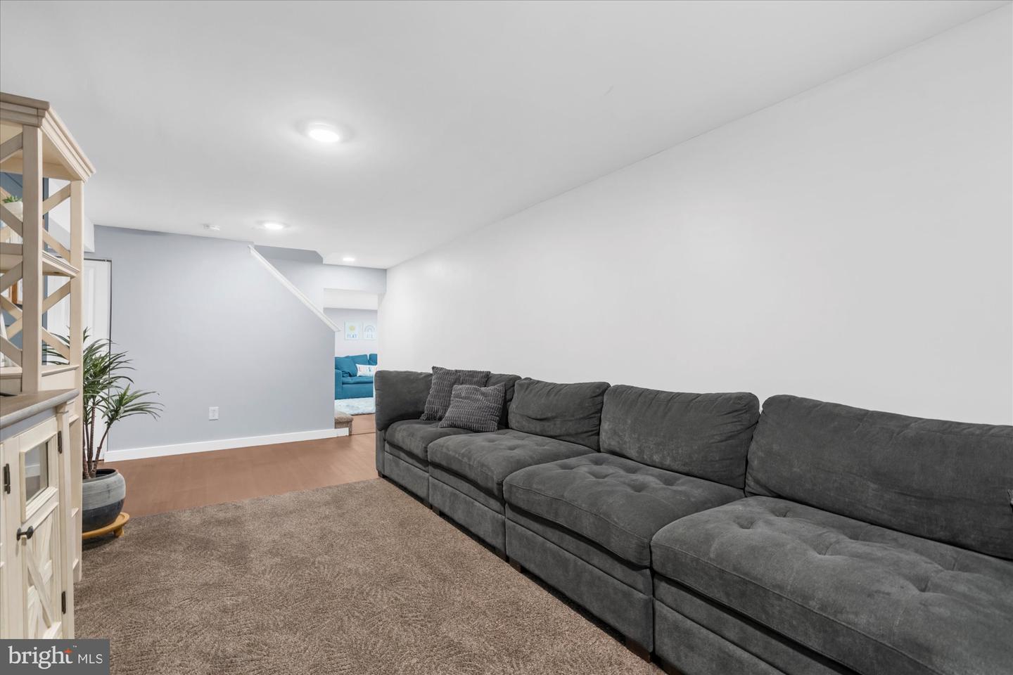 142 Carmen Dr