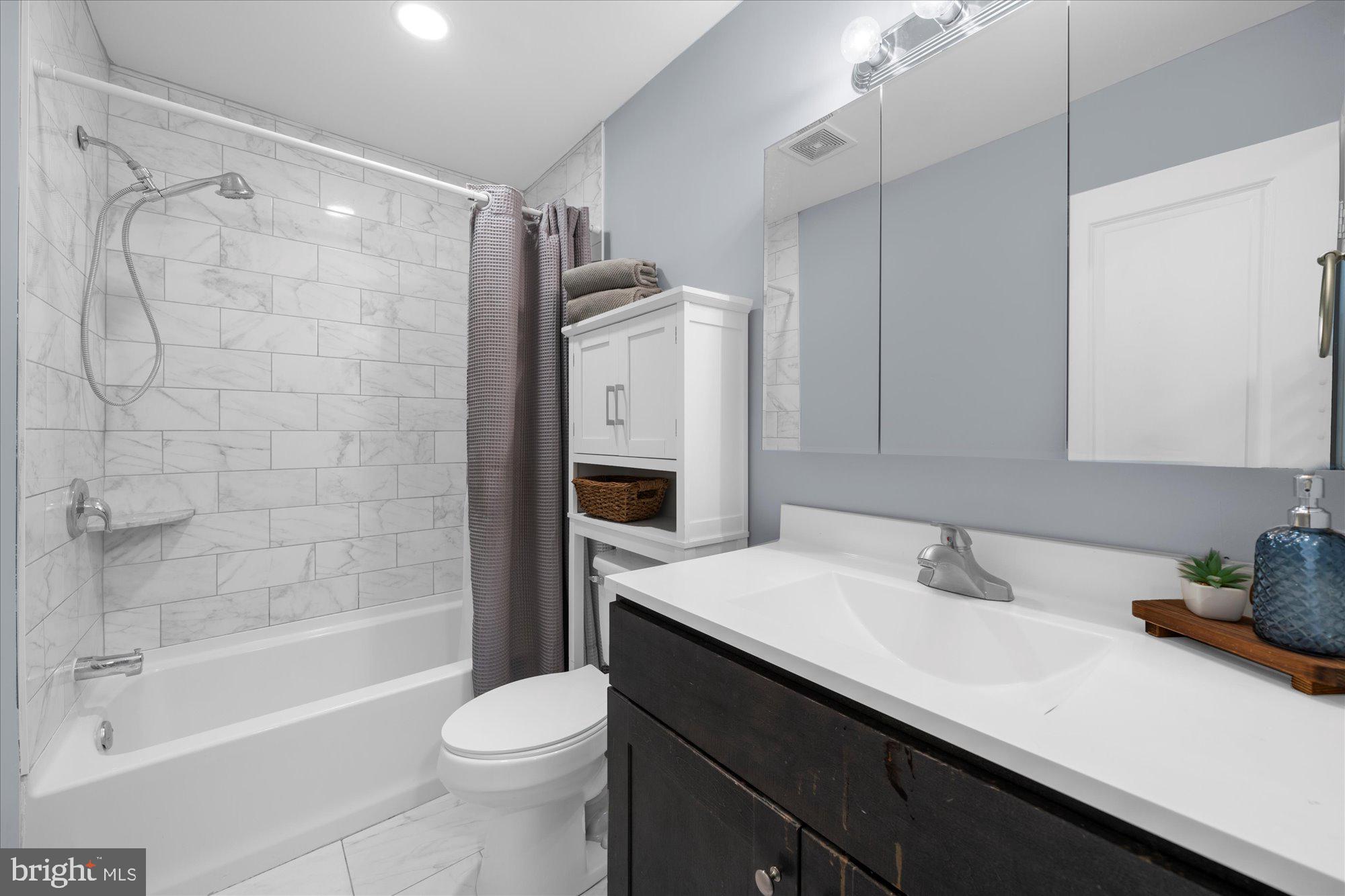 142 Carmen Dr