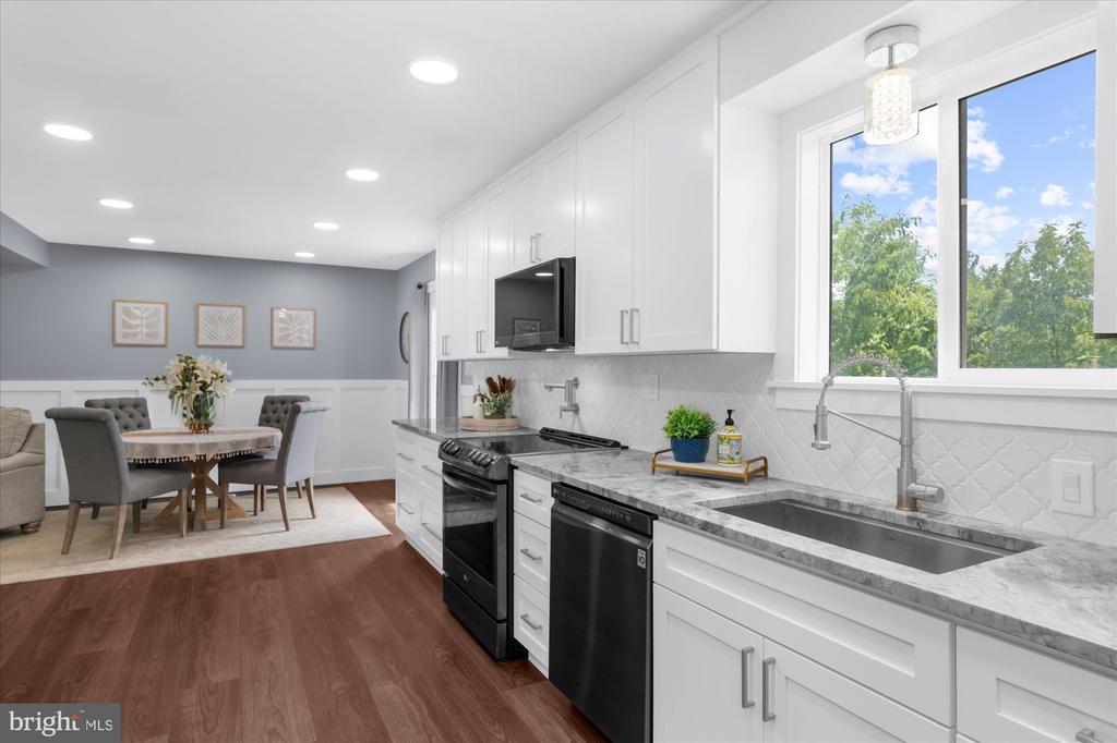142 Carmen Dr