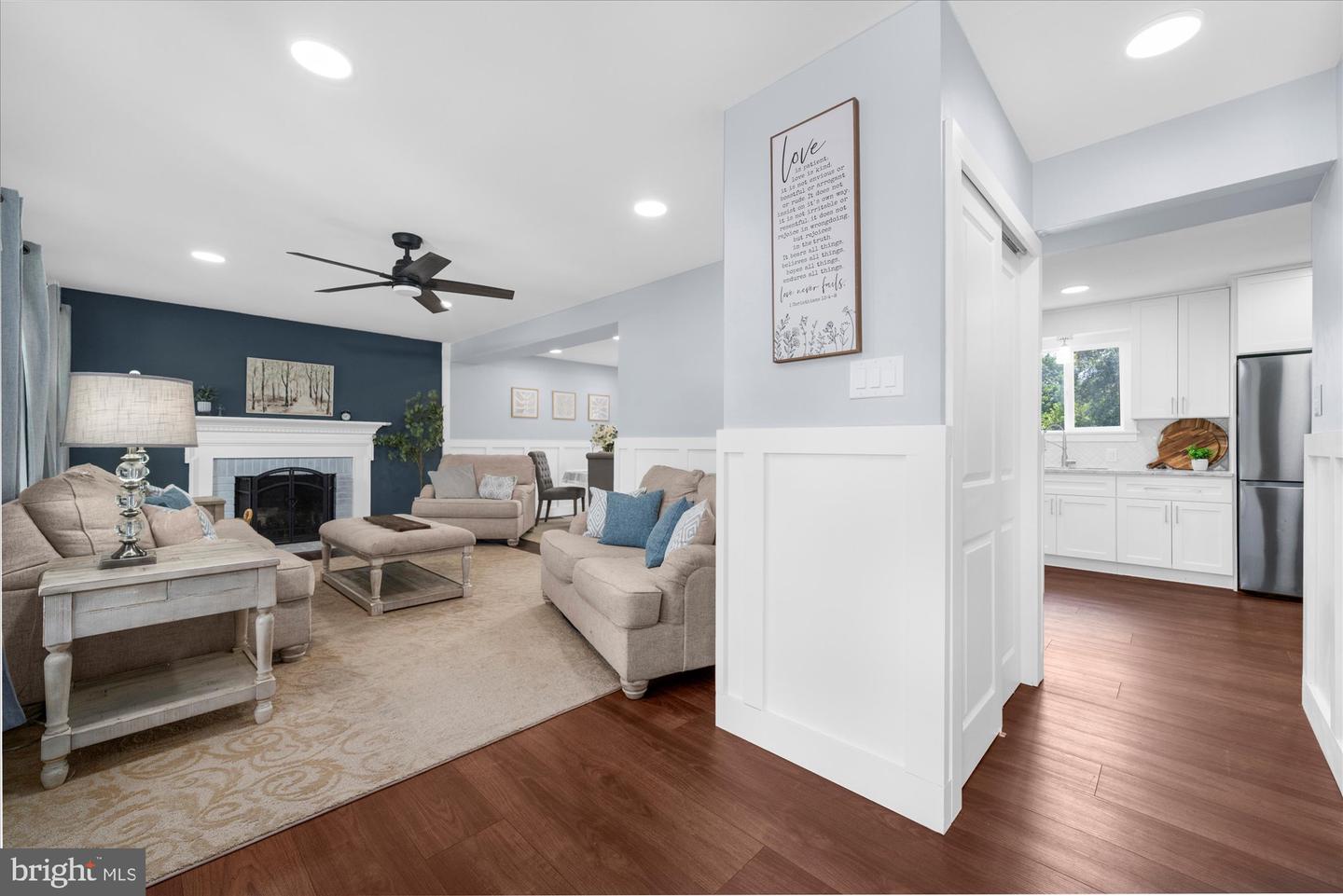 142 Carmen Dr