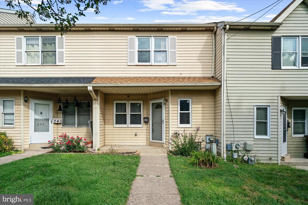 243 COATES STREET
