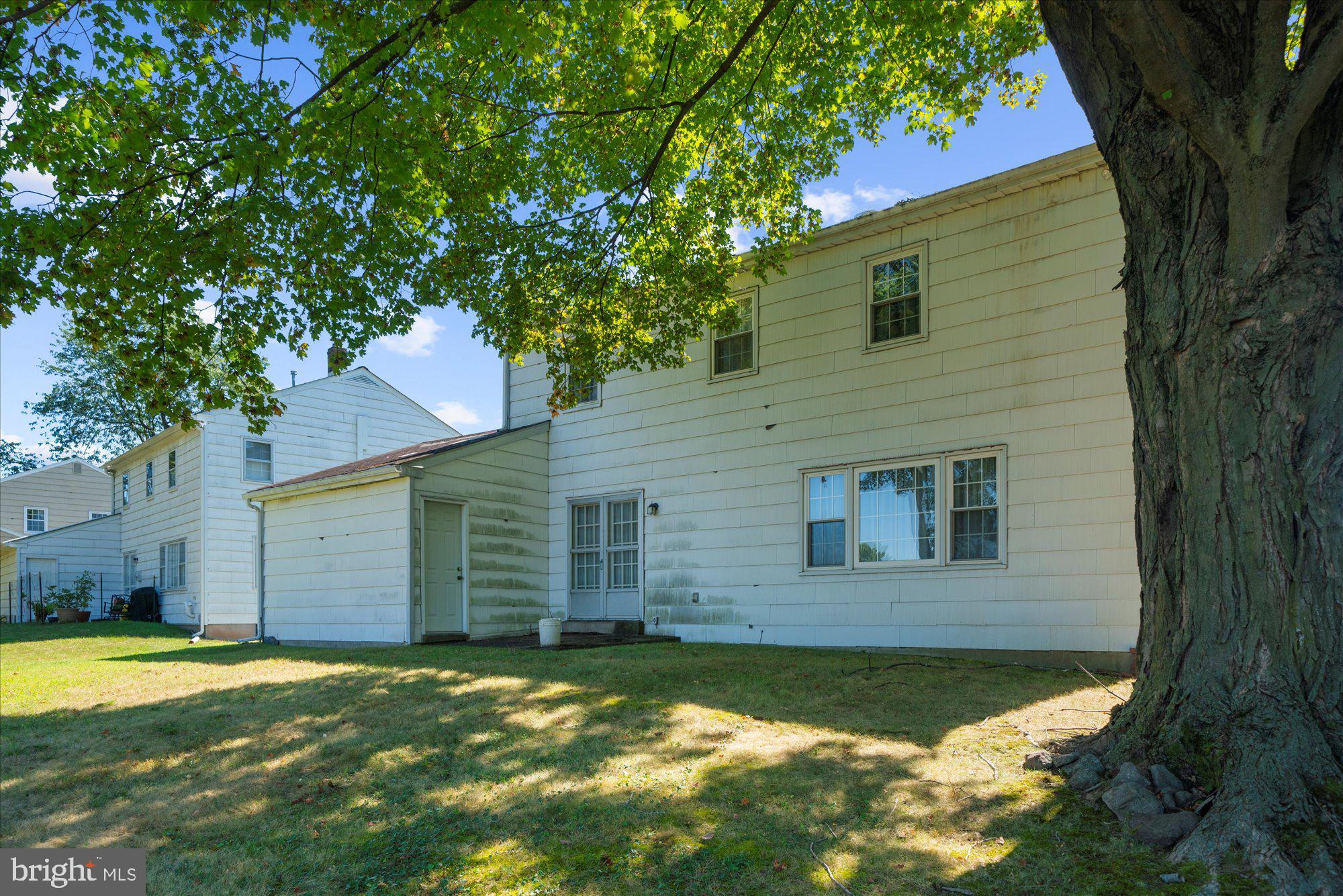 338 REES DRIVE