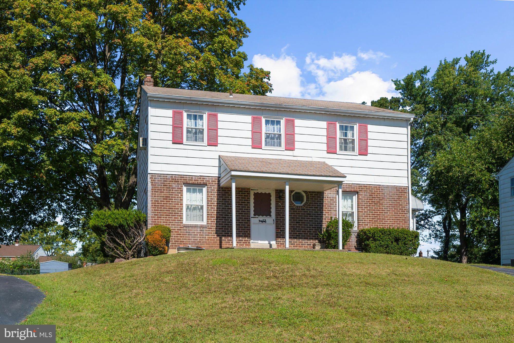 338 REES DRIVE