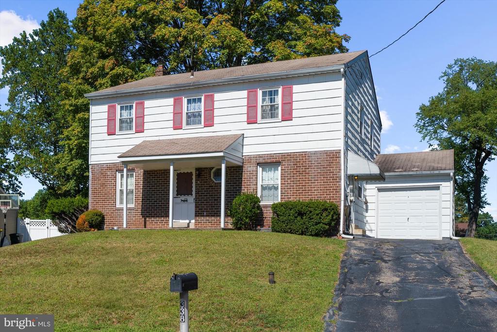 338 REES DRIVE