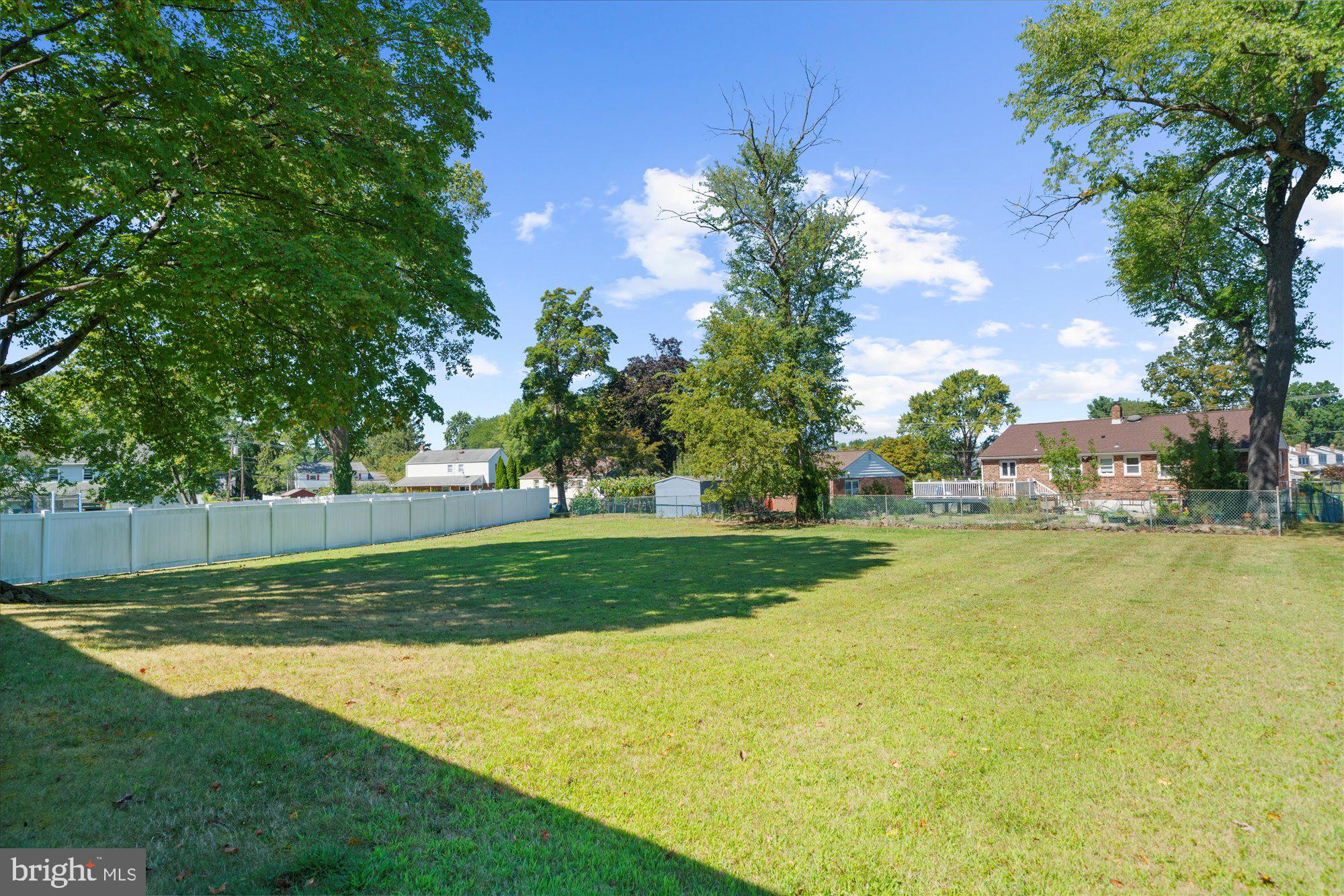 338 REES DRIVE