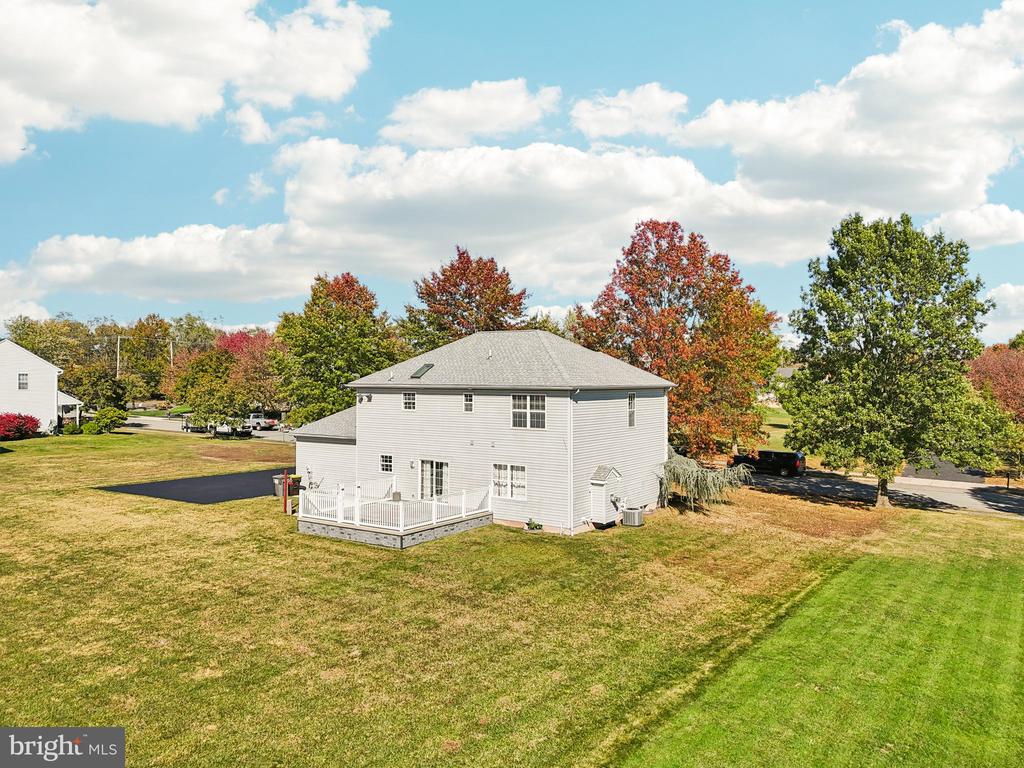 104 BERKSHIRE LANE