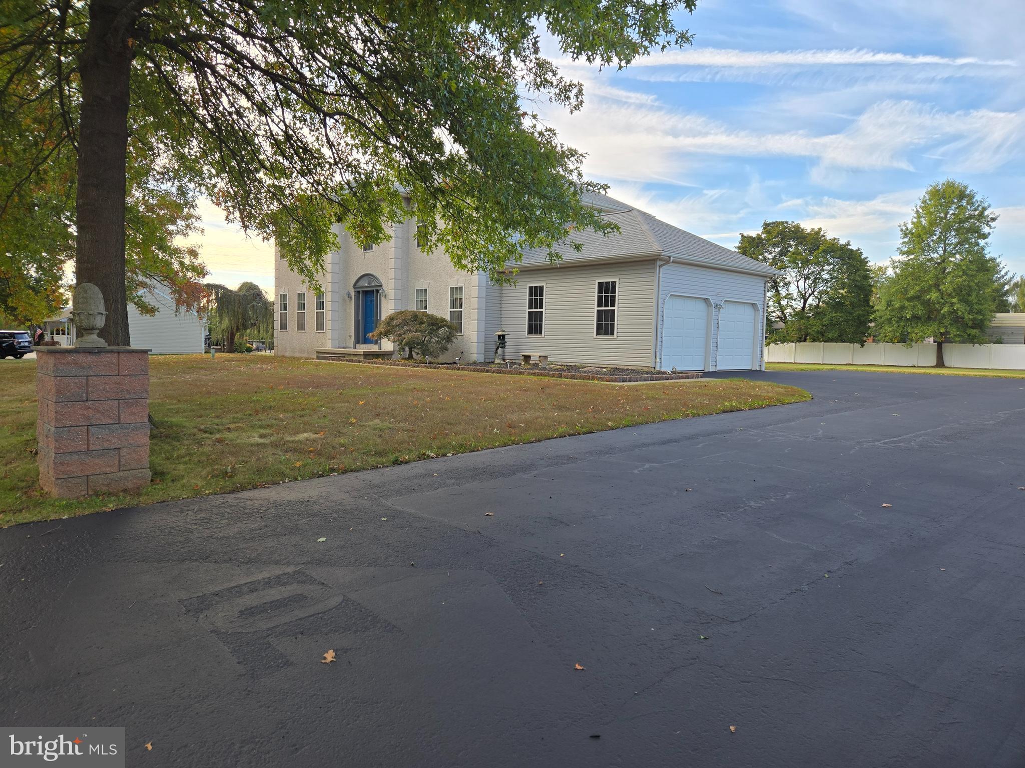 104 BERKSHIRE LANE