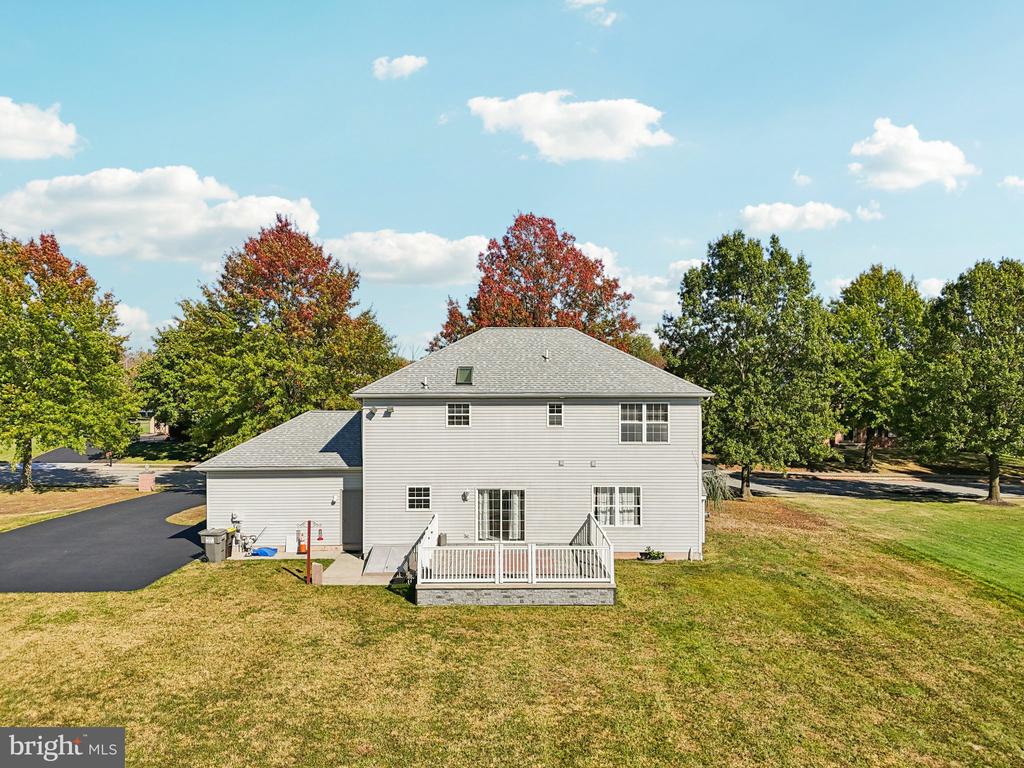 104 BERKSHIRE LANE