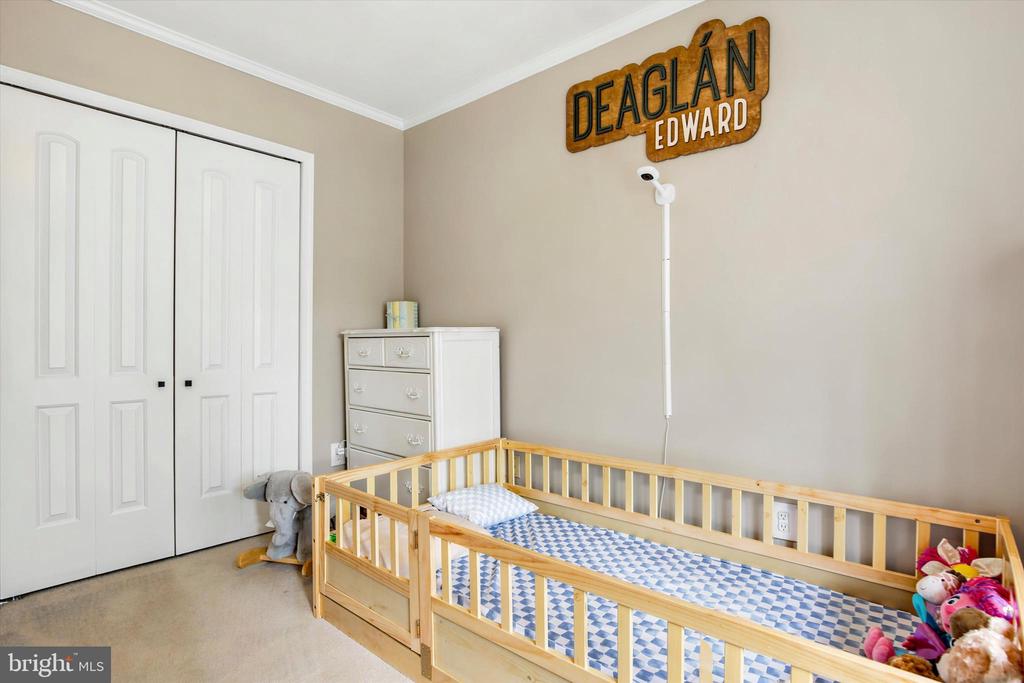 202 STONYBROOK DRIVE Unit: 202