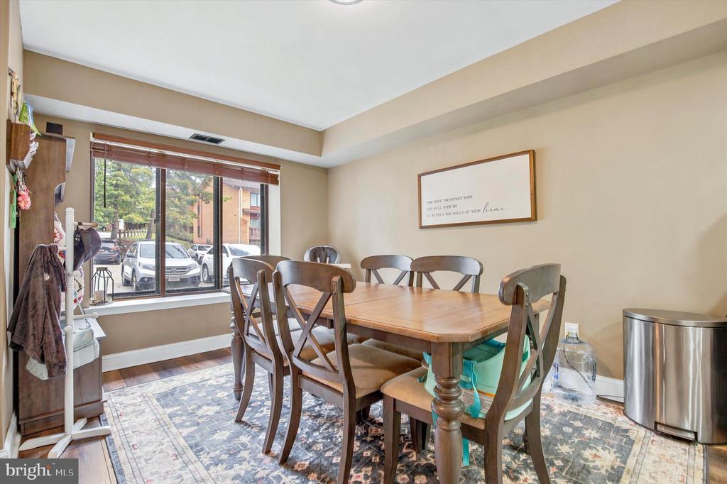 202 STONYBROOK DRIVE Unit: 202