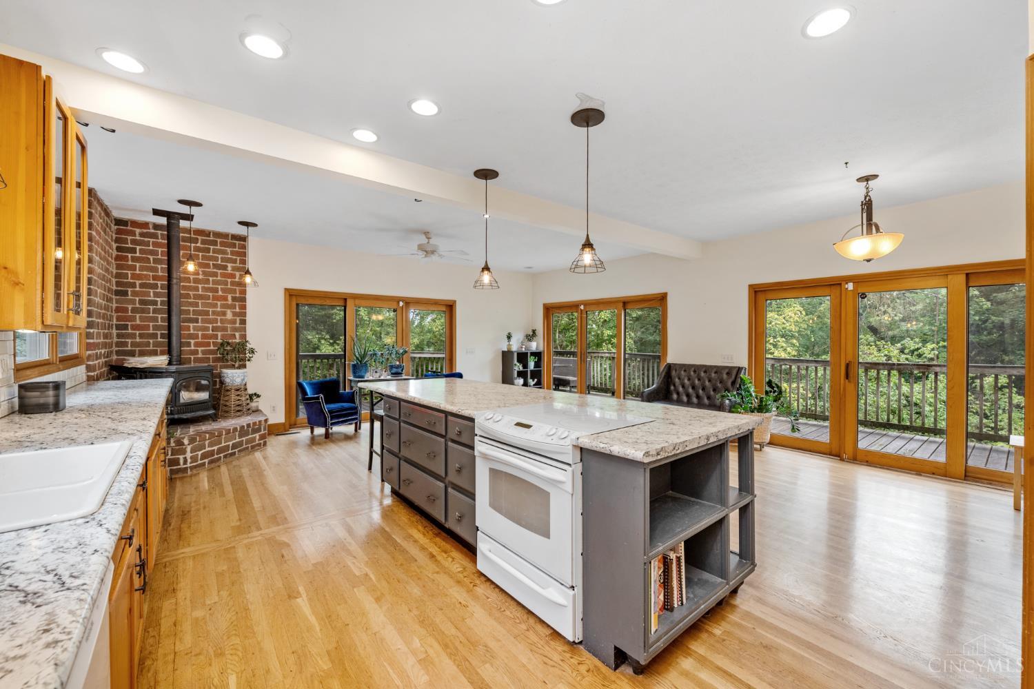 5737 Brant Road