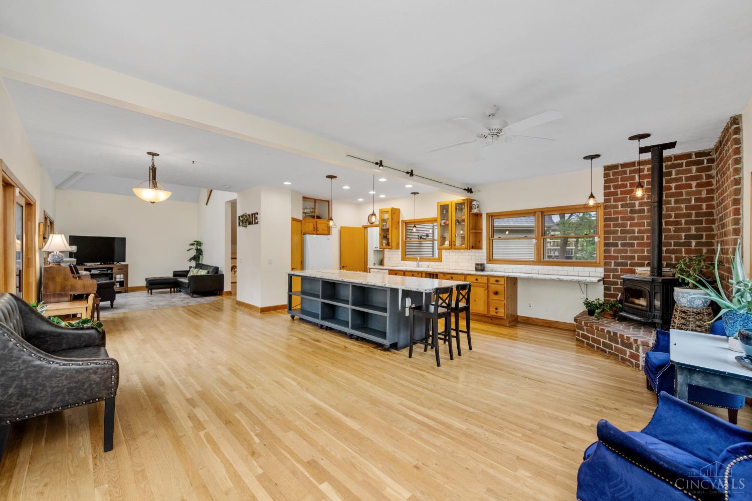 5737 Brant Road