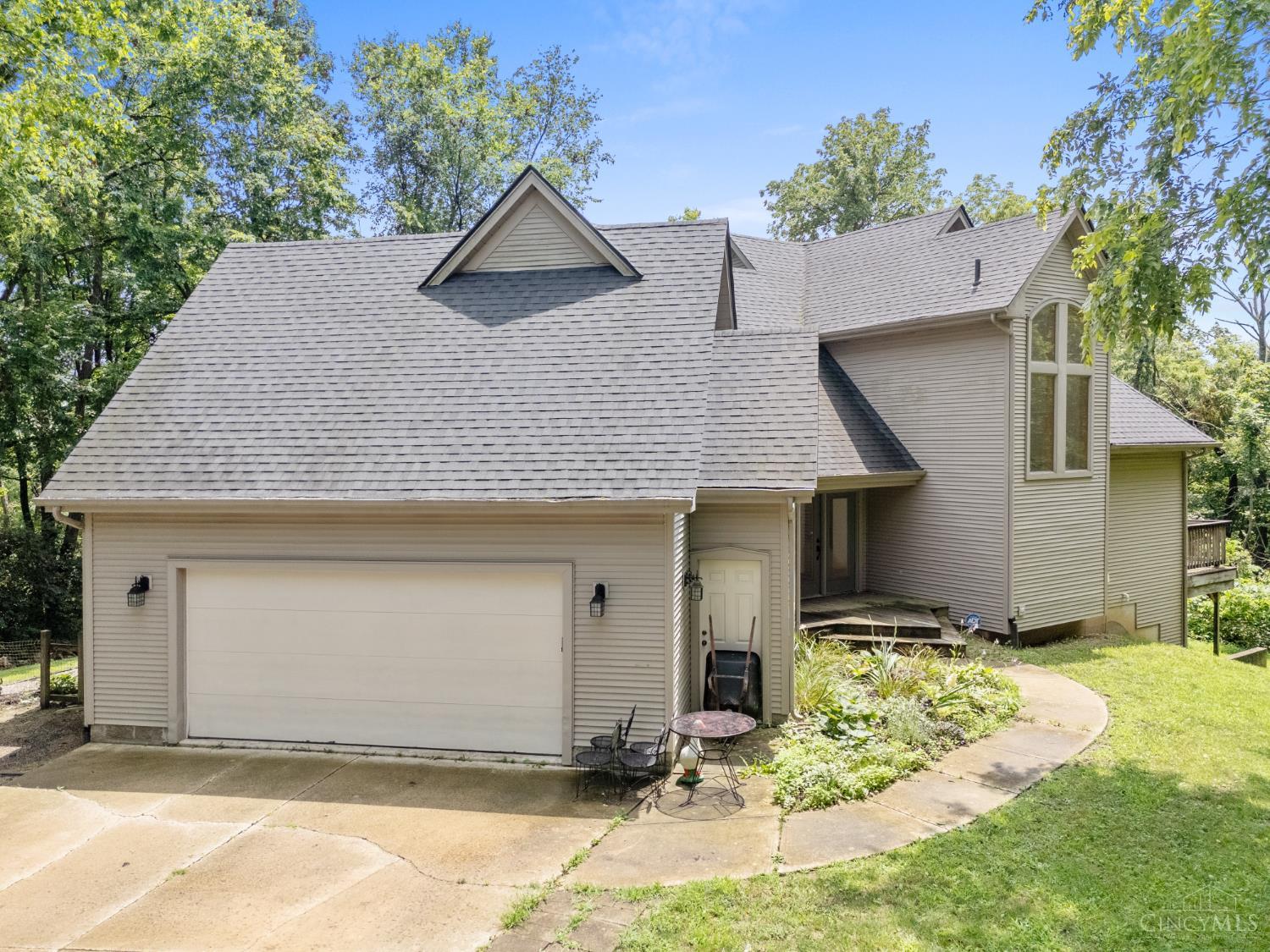 5737 Brant Road