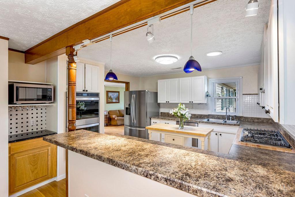 5059 Robinson Vail Road